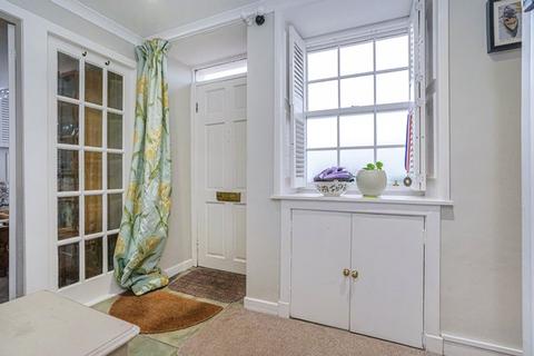 1 Kintyre Dalginross, Comrie, Crieff, PH6 2EG