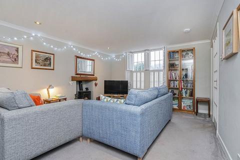 1 Kintyre Dalginross, Comrie, Crieff, PH6 2EG