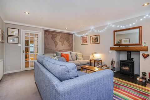 1 Kintyre Dalginross, Comrie, Crieff, PH6 2EG