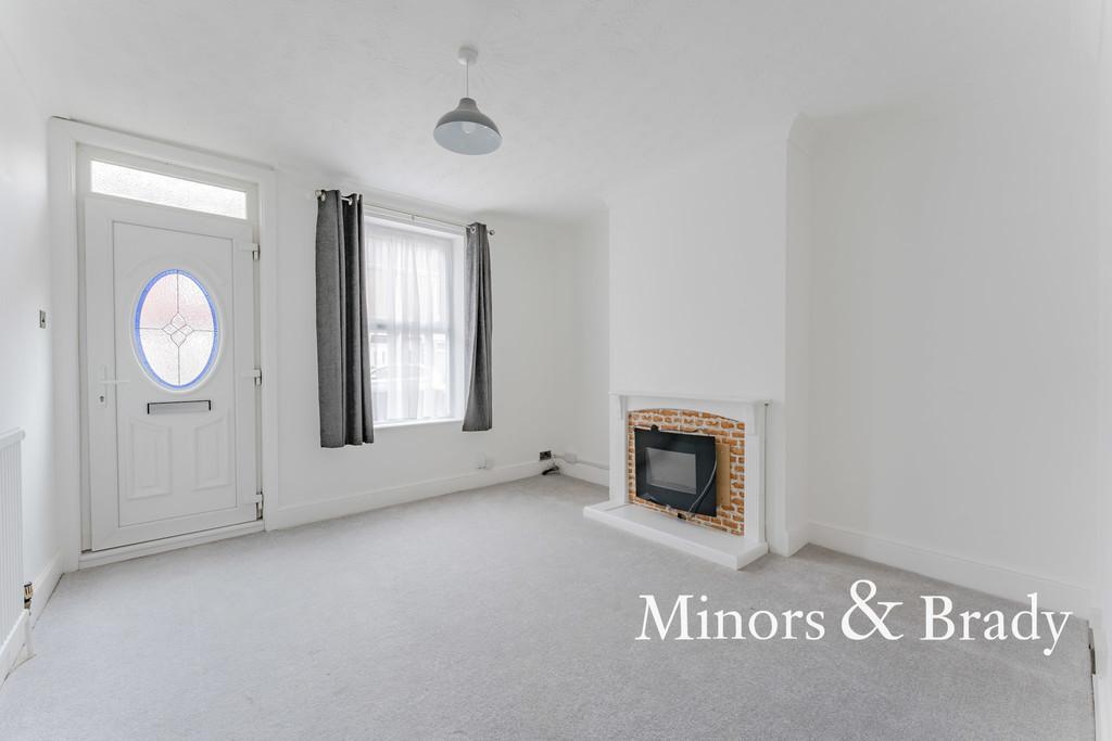 Garfield Road, Great Yarmouth 3 bed terraced house £775 pcm (£179 pw)