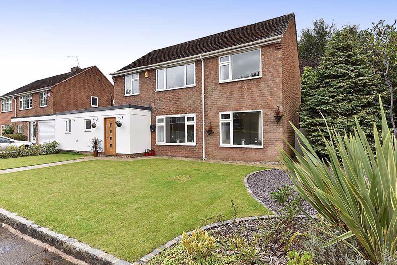 Glebelands Road, Knutsford 4 bed link detached house £650,000