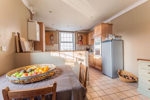 4 bedroom house for sale - School House Close, Beaminster