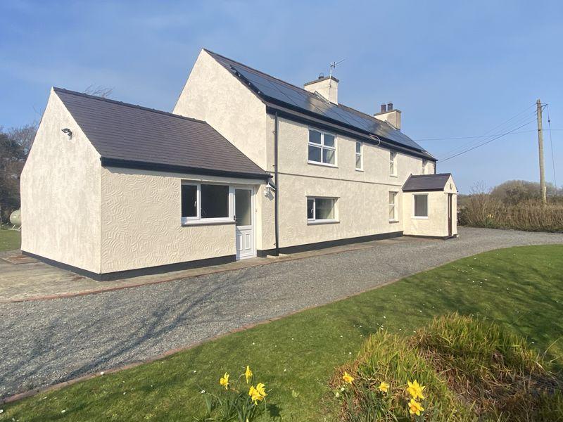 Dwyran, Anglesey 4 bed detached house for sale £440,000