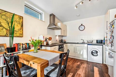 25 Brownell Place, Hanwell, London, W7 3AZ