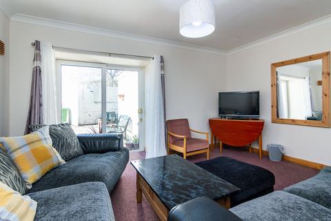 3 bedroom flat for sale - Thornbush Road, South Kessock, Inverness, IV3