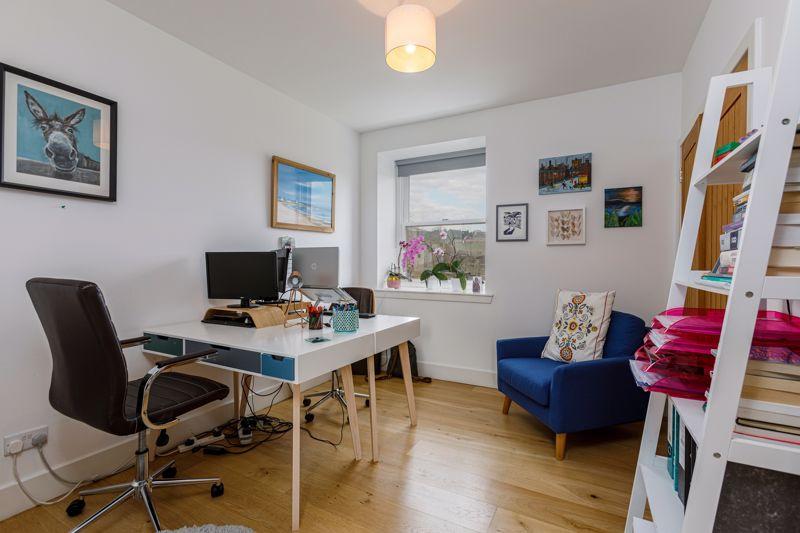 Study/Bedroom 5