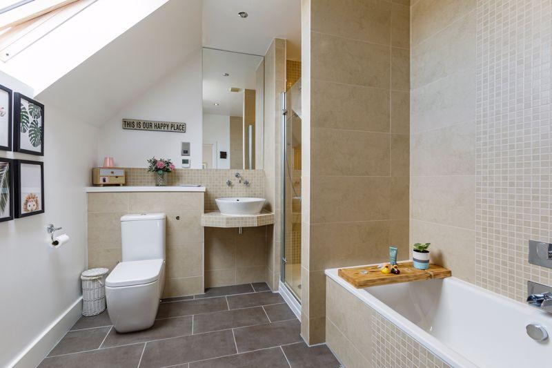Ensuite Bathroom