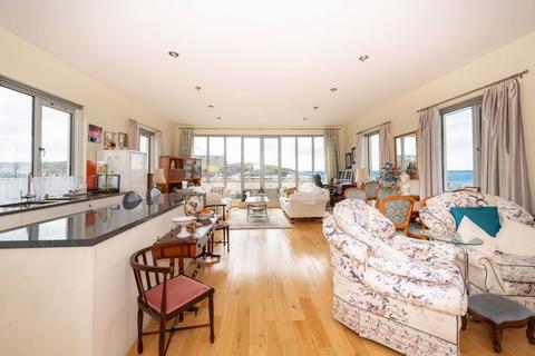 2 bedroom penthouse for sale, College Road, Seaford