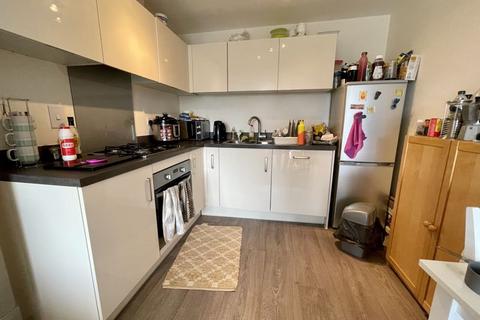 34 Holly Acre, Dunstable, LU5 4UF