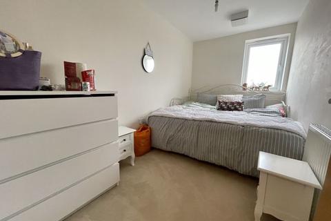34 Holly Acre, Dunstable, LU5 4UF