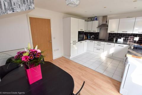 4 bedroom semi-detached house for sale, Monks Place, Warrington, WA2 7DX