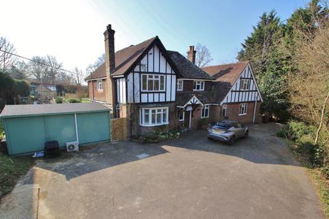 5 bedroom detached house for sale - Wellbrook Hill, Mayfield