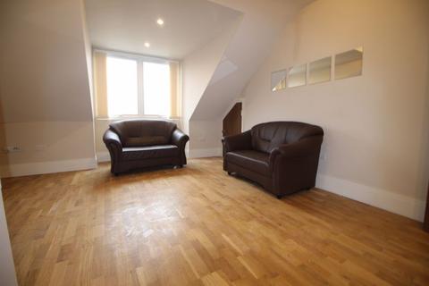 1 bedroom flat to rent, Reet Gardens , Slough, SL1