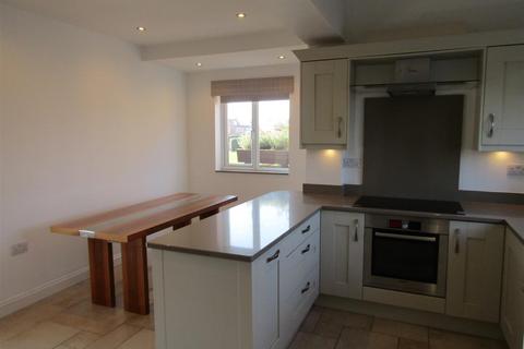 2 bedroom end of terrace house to rent, The Row, Hunsingore, Wetherby