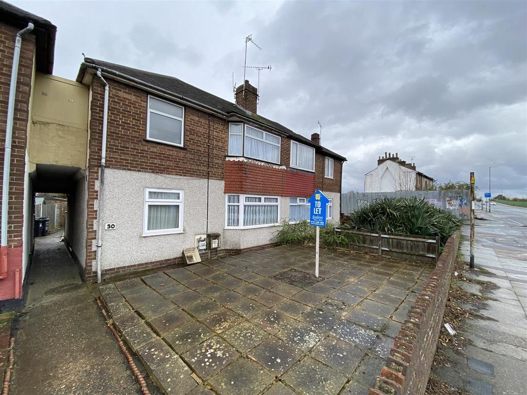 London Road, Northfleet 1 bed £750 pcm (£173 pw)