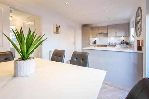 46 Brookview Close, Blackburn, BB1 9NT