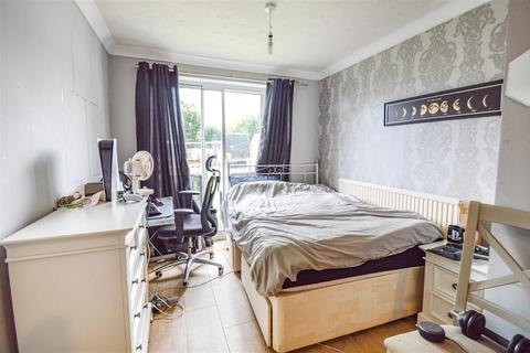 22 Arncliffe Way, Cottingham, HU16 5DH