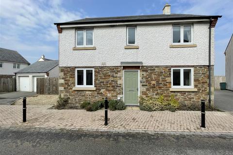 34 Fairfields, Probus, Truro, TR2 4FG