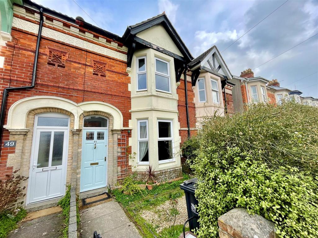 Alexandra Road, Dorchester 2 bed terraced house £350,000
