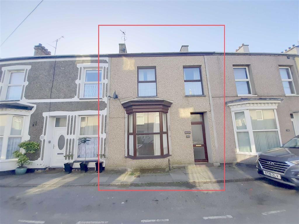Madog Street, Porthmadog 5 bed terraced house £180,000