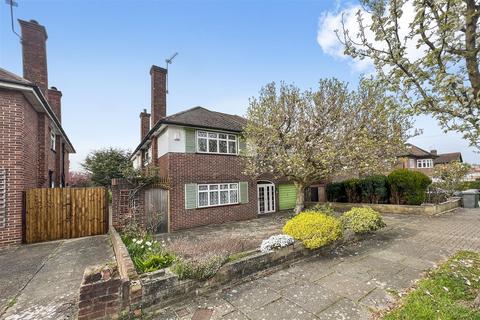 22 Amery Road, Harrow, HA1 3UQ