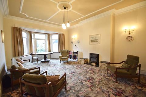 2 Dene Crescent, Whitley Bay, NE26 3AL