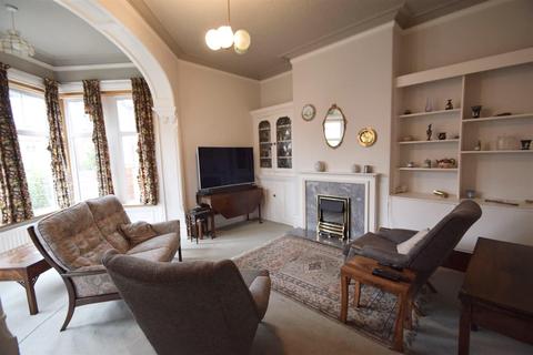 2 Dene Crescent, Whitley Bay, NE26 3AL