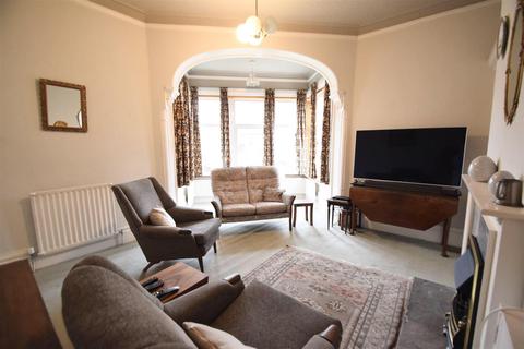 2 Dene Crescent, Whitley Bay, NE26 3AL