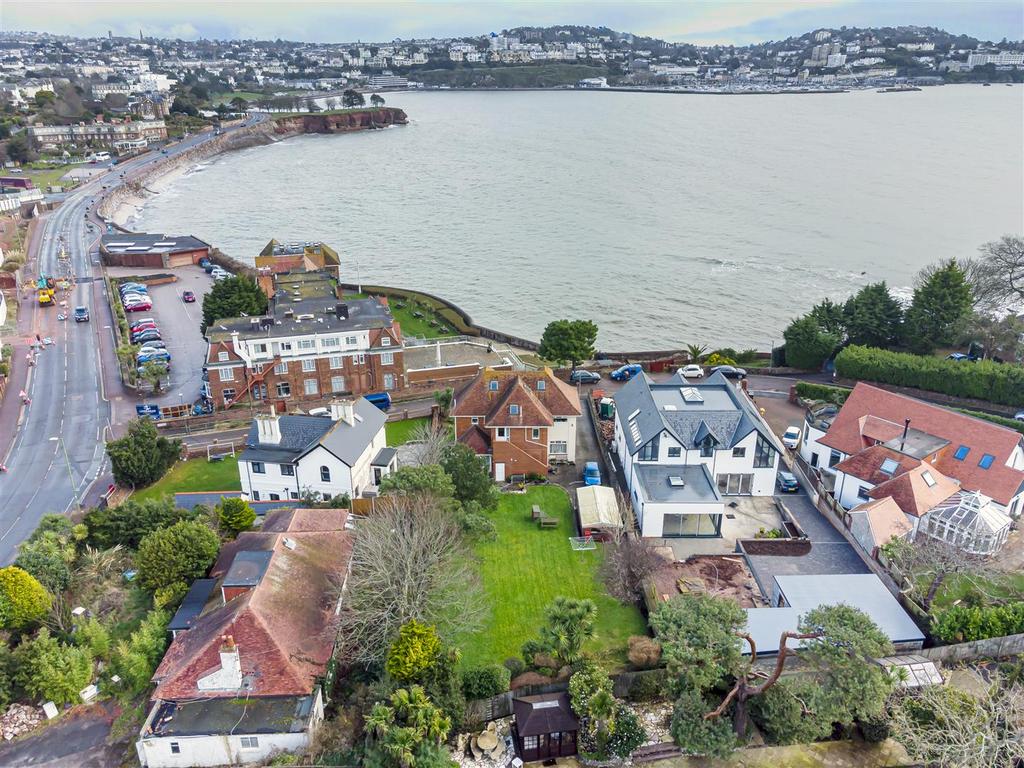 Cliff Road, Torquay 5 bed detached house for sale £900,000