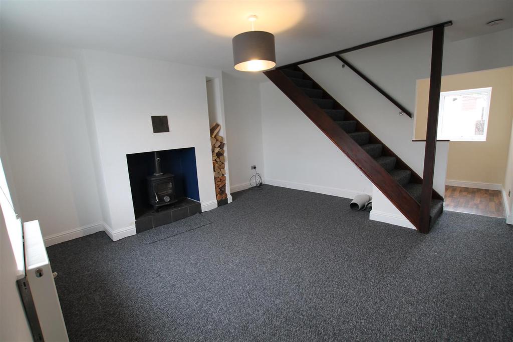 Valley Terrace, Howden Le Wear 2 bed terraced house £85,000