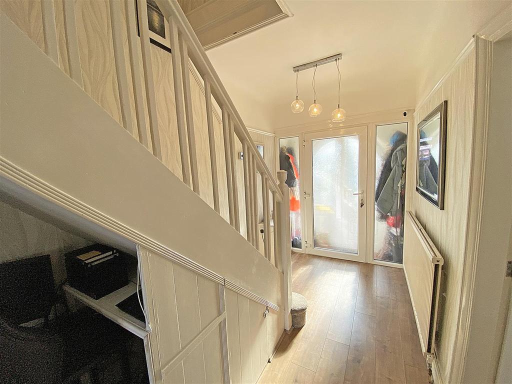 Hatton Hill Road, Litherland, Liverpool 3 bed semidetached house £
