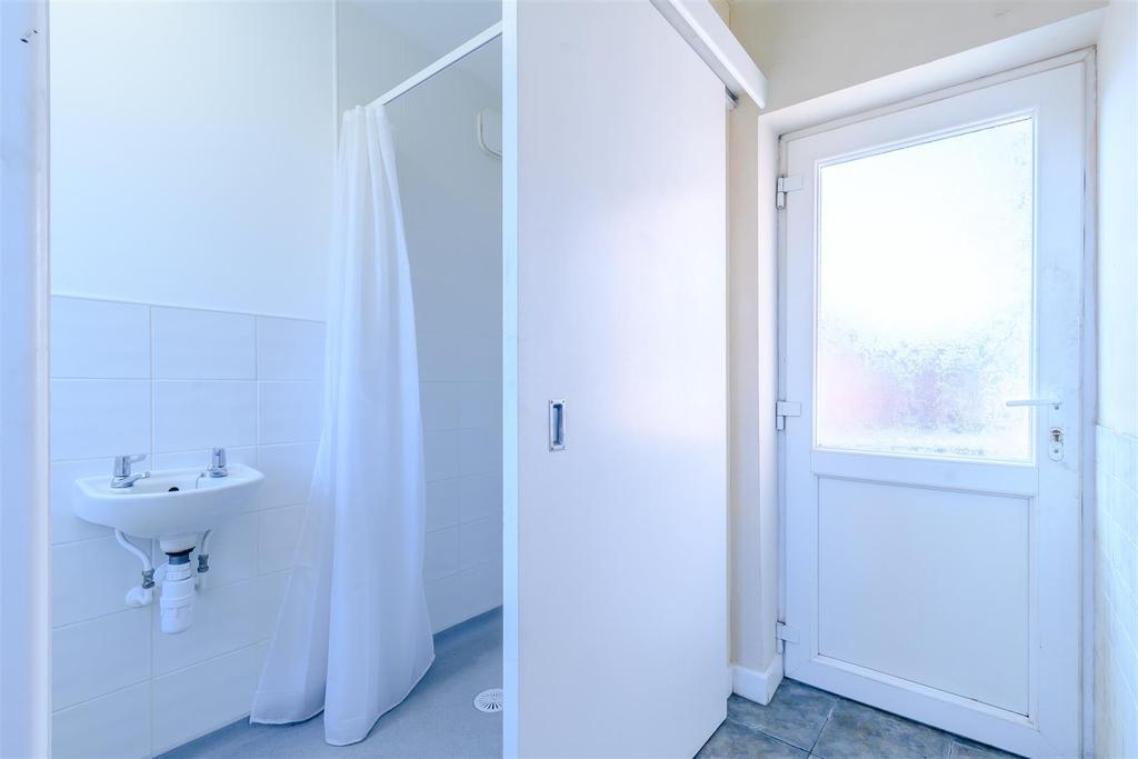 8496477-interior11.jpg