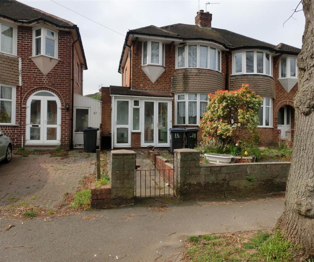 Benedon Road, Sheldon, Birmingham 3 bed semidetached house £200,000