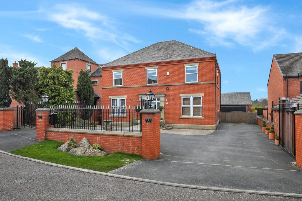 The Old Woodyard, Stocksmoor Road... 4 bed detached house £675,000