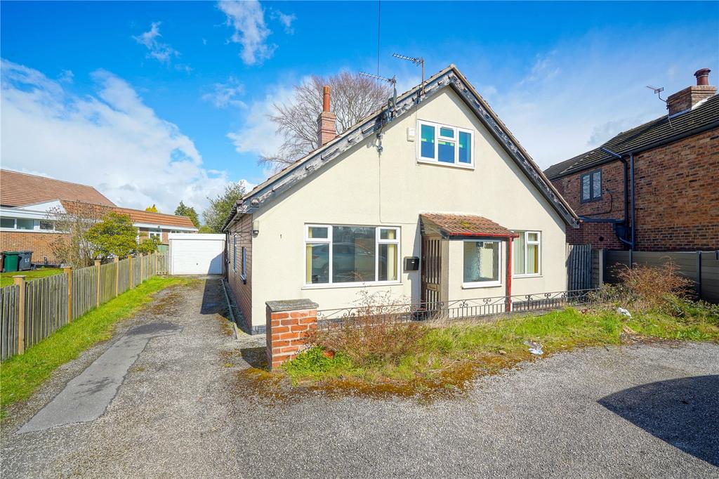Northfield Lane, Wickersley... 4 bed bungalow £375,000