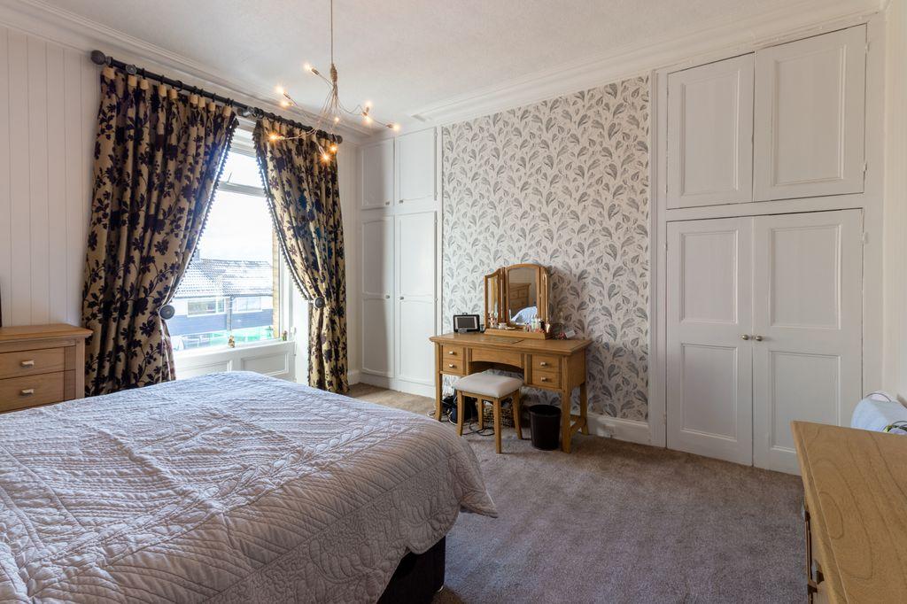 Bedroom 2 (Double)