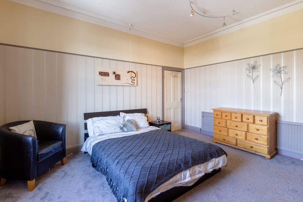 Bedroom 3 (Double)