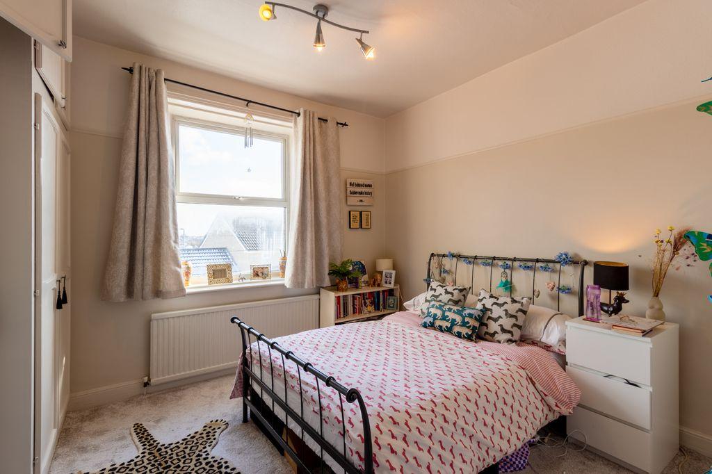 Bedroom 4 (Double)