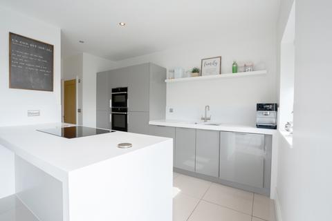 14 Selby Road, Garforth, Leeds, LS25 1LS