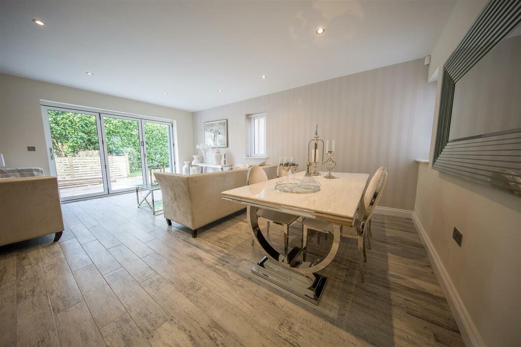 Ar0 o Wb--1 DQu N-Krwvgk4 LT7ms