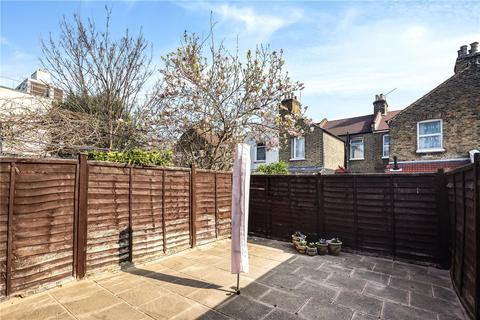 36 Holness Road, London, E15 4EN