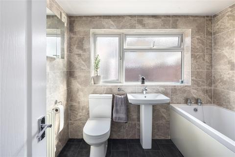 36 Holness Road, London, E15 4EN