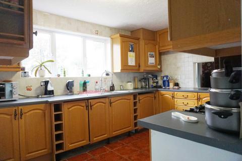 8 The Leys, Bidford On Avon, Alcester, B50 4DH