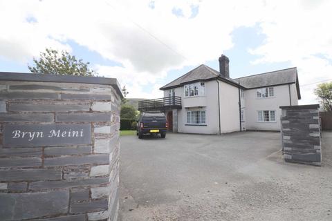 5 bedroom house for sale - Bryn Meini/I B Williams And S, Llanbrynmair