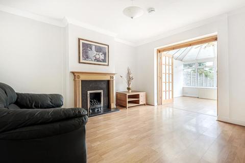 33 Sutherland Avenue, Sunbury-on-thames, TW16 6LL