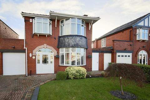 565 Broadway, Chadderton, Oldham, OL9 8DW
