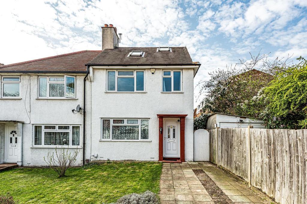 Mylis Close, Sydenham 4 bed semidetached house £675,000