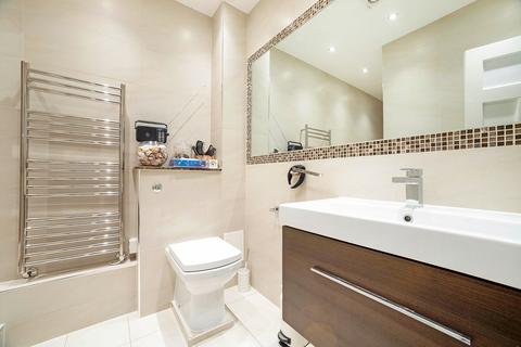 undefined, Parkview Court, SW6