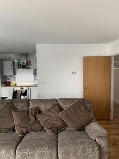 2 bedroom flat to rent - Blackwall Way, London E14