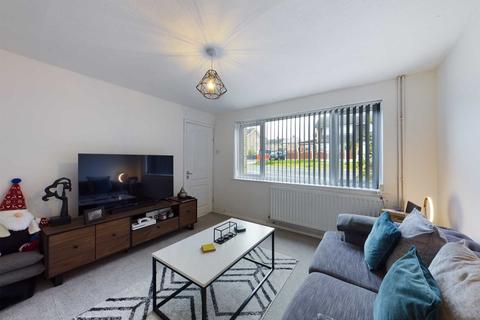 2 Fallowfield Walk, Hemel Hempstead, HP1 3NZ